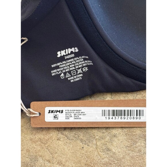 Skims Fits Everybody Scoop Plunge Bra Onyx Size 34DDDD - Picture 9 of 9